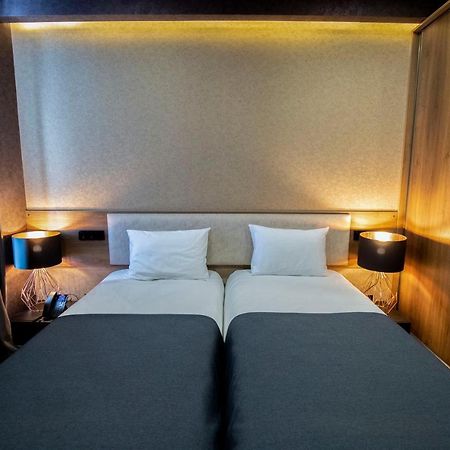 Snow Rooms Hotel 古多里 外观 照片
