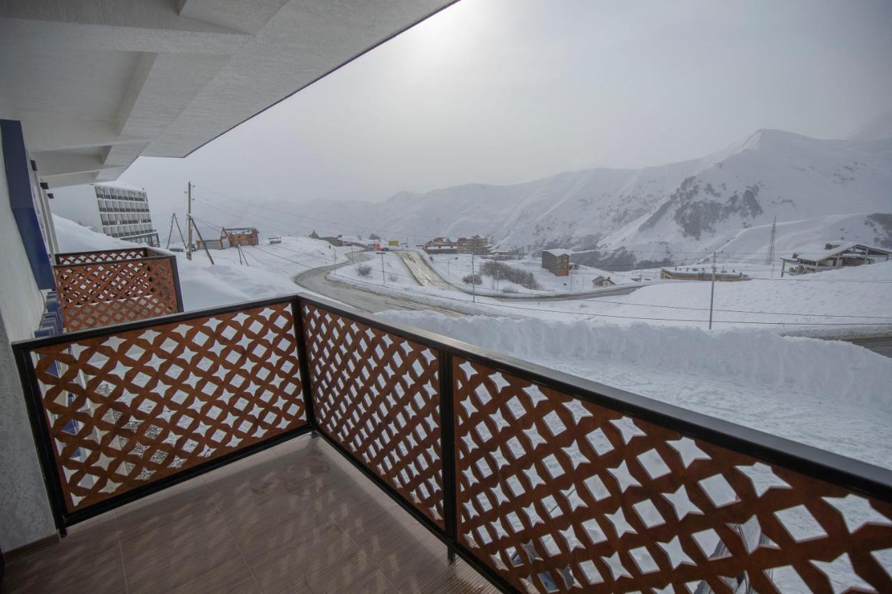 Snow Rooms Hotel 古多里 外观 照片