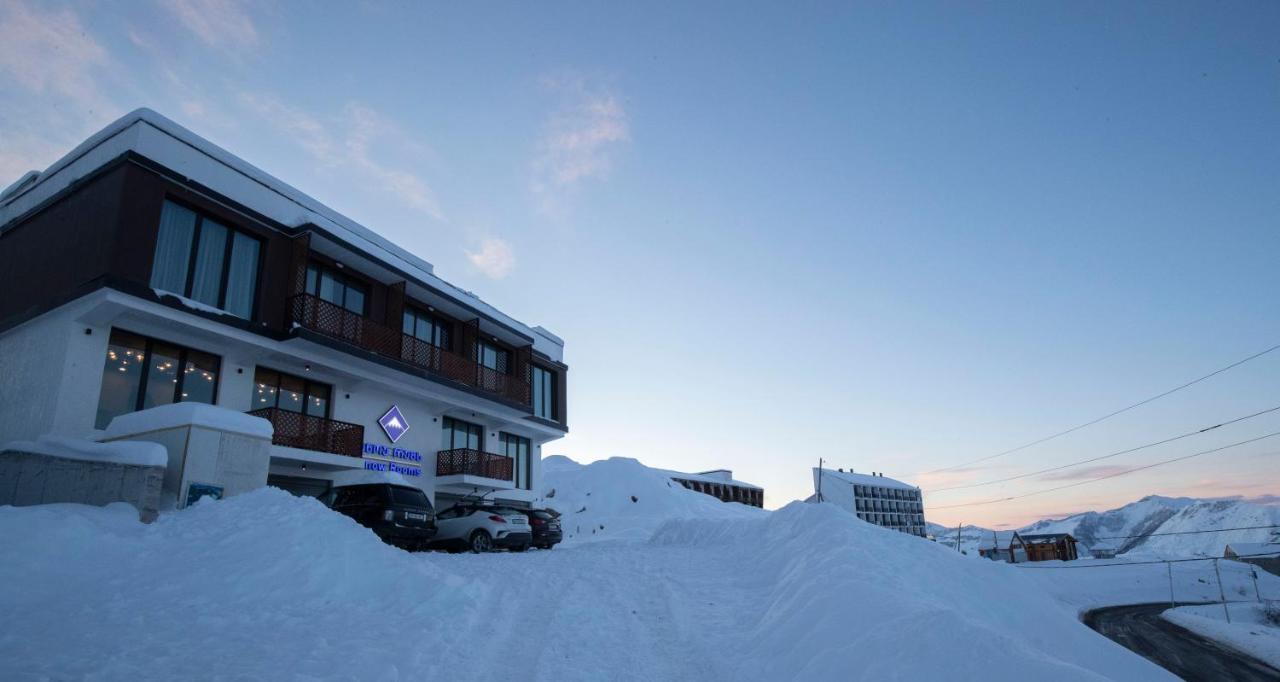 Snow Rooms Hotel 古多里 外观 照片